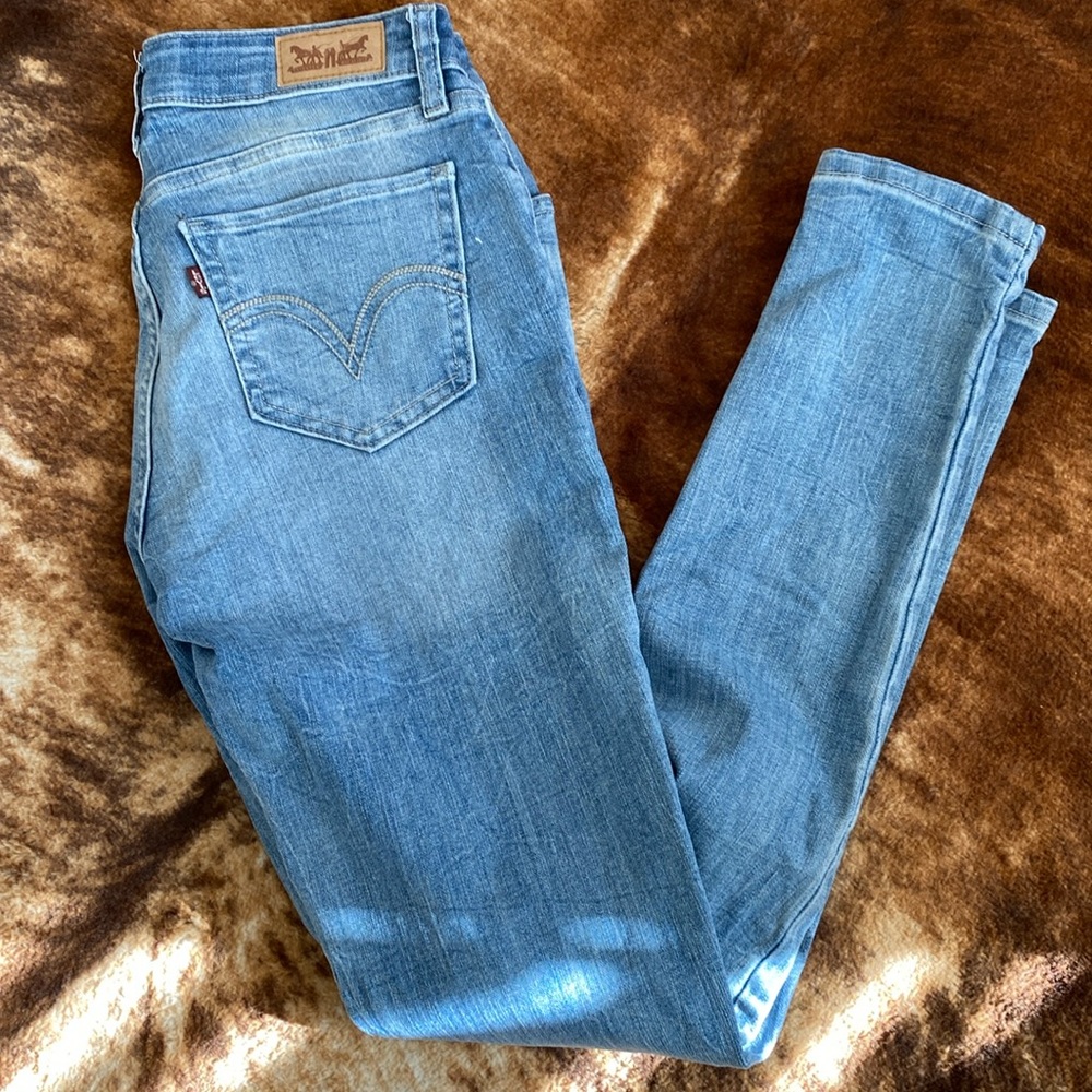 Distressed Levi’s